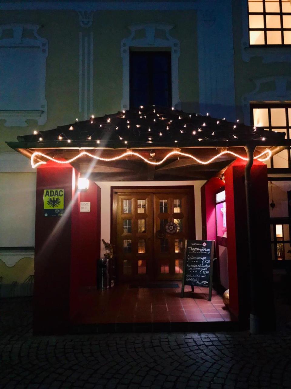 Und Restaurant Post Prienbach Gasthof 3*